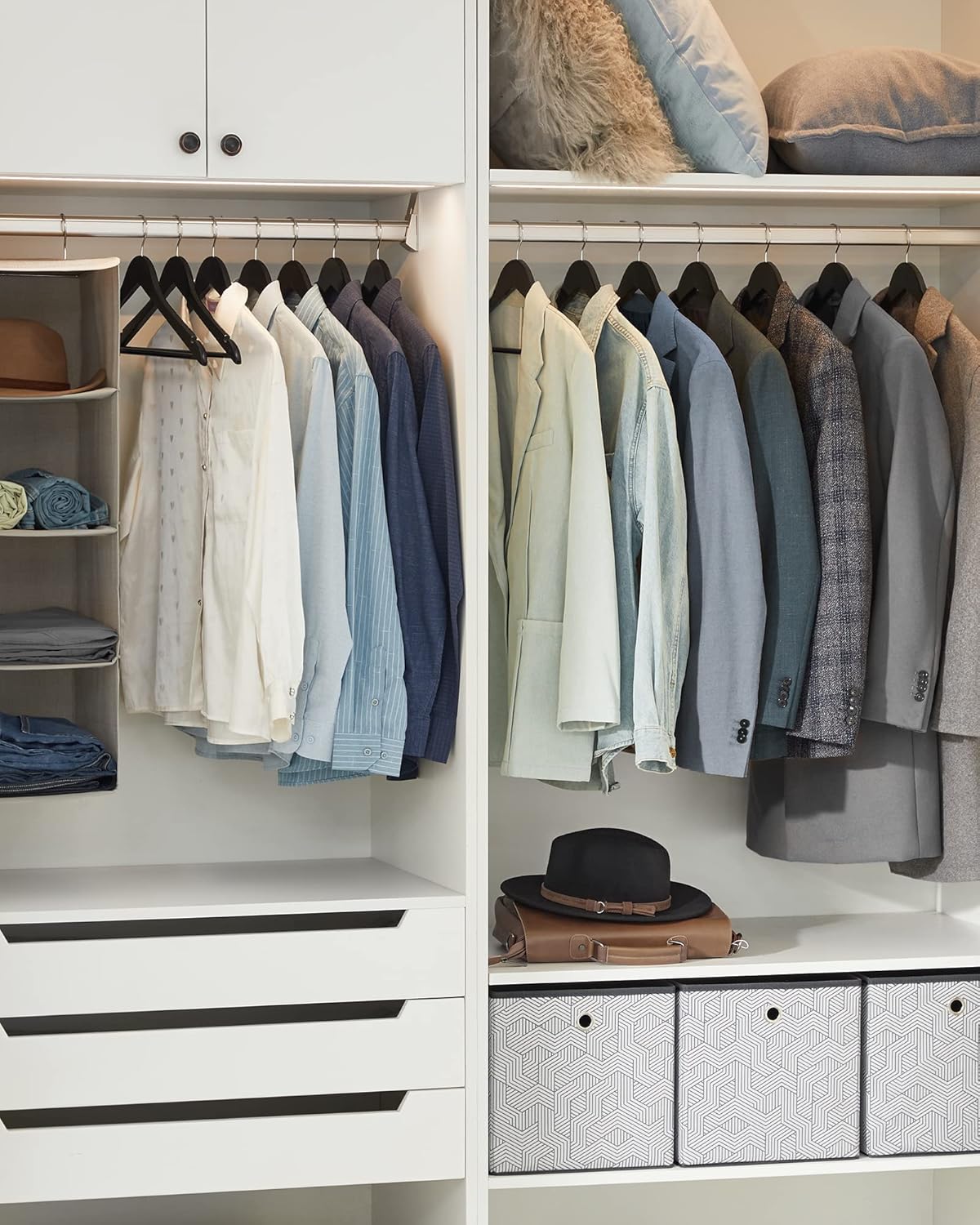 SONGMICS - cintres bois série CRW - lot de 50, antiglisse, crochet 360°, noir et argent - CRW02B-50