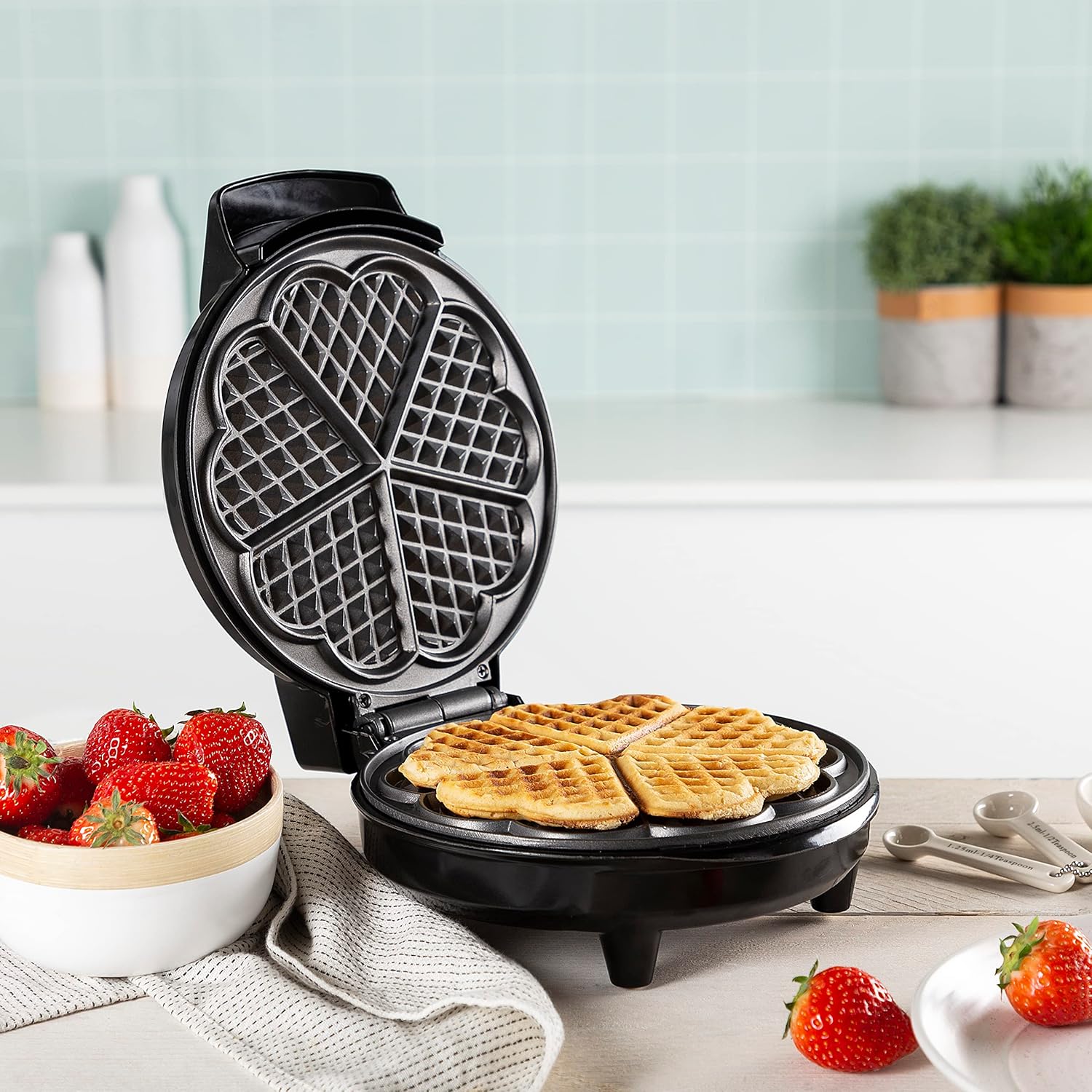 Tristar - moule à gaufres inox - 5 gaufres, noir, compact