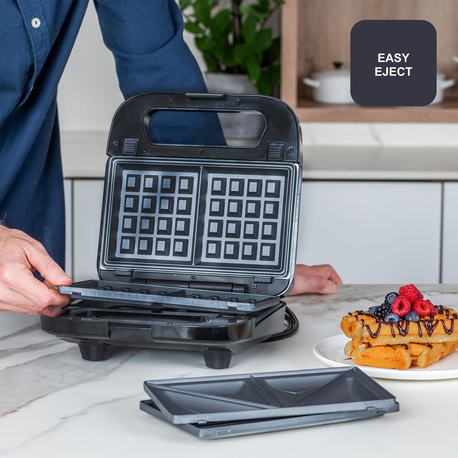 BLACK+DECKER - 3-en-1 750W - plaques interchangeables, chauffe rapide, Easy Eject