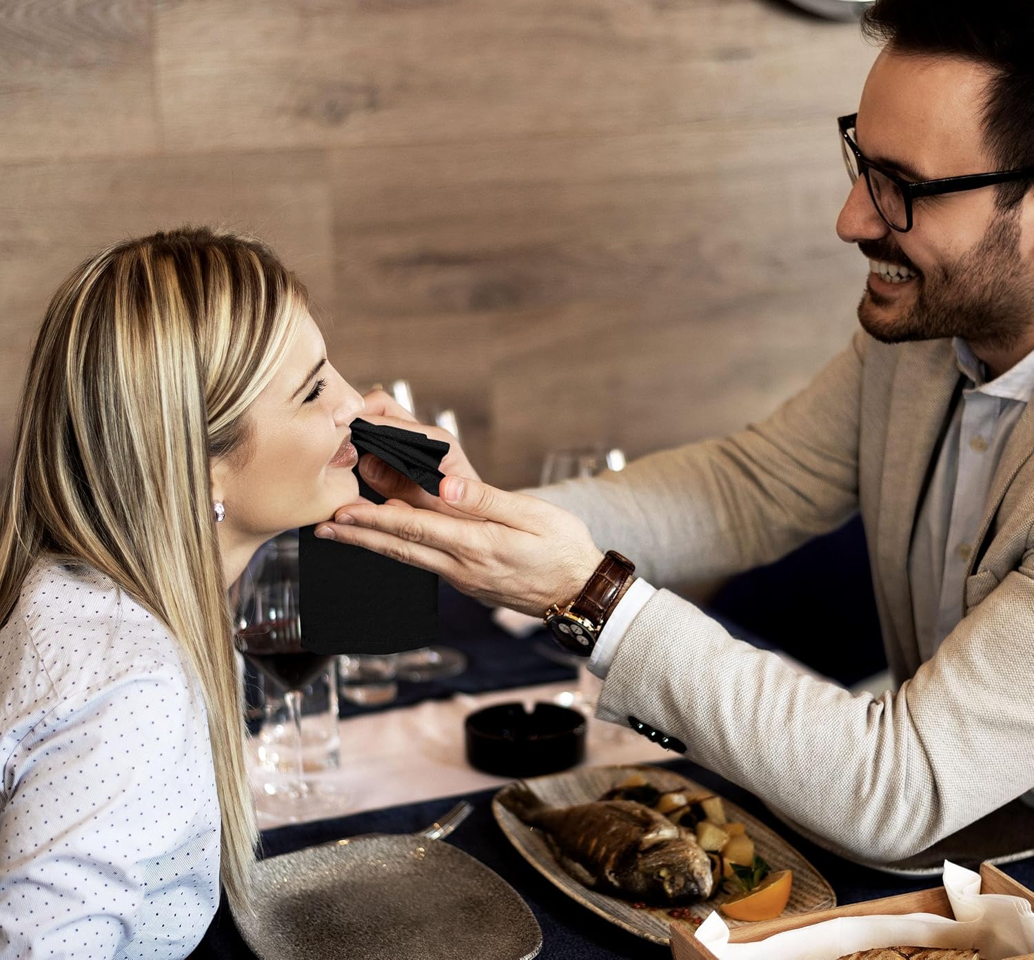 KICHLY - serviettes en tissu, lot de 24, 43x43 cm, polyester noir, réutilisables, douces