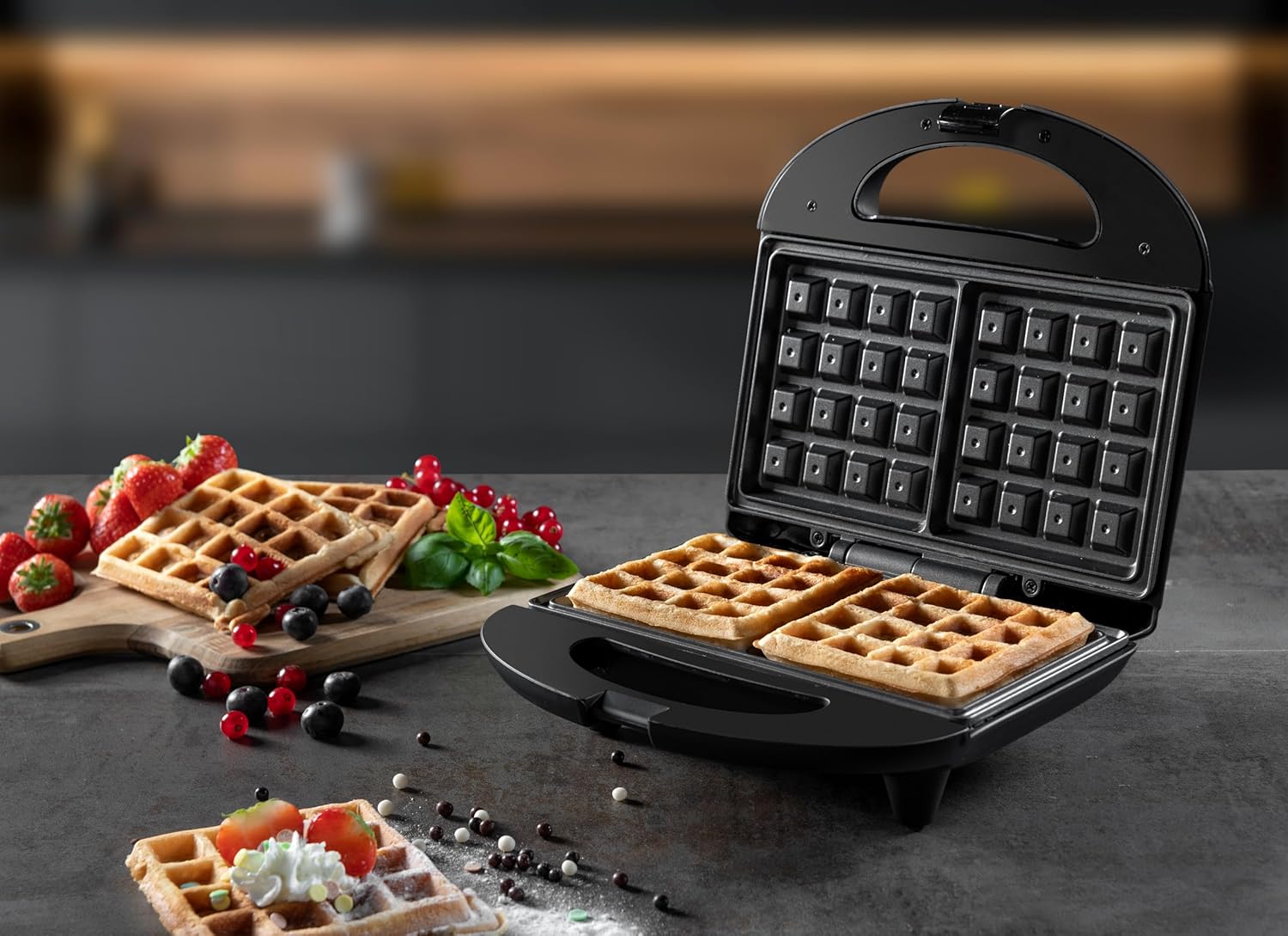 Bestron - Gaufrier rétro 700W, antiadhésif, noir mat, 23x13cm
