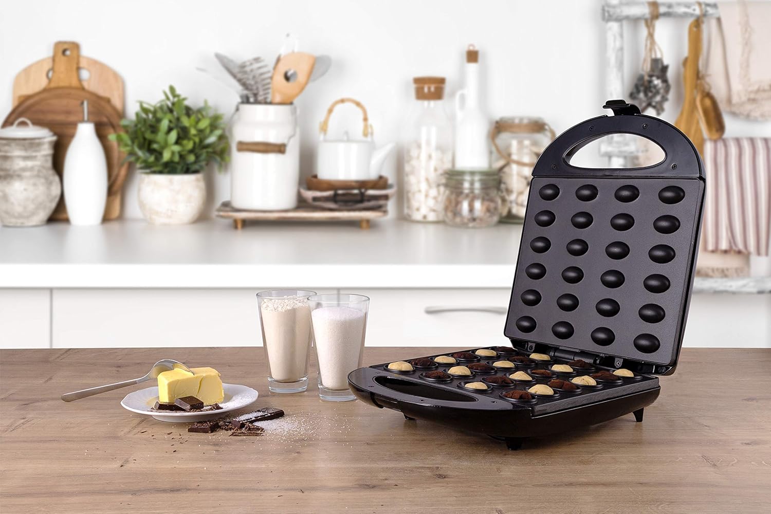 Mesko - Gaufrier XL 24 moitiés, antiadhésif, 1600W, MS3041