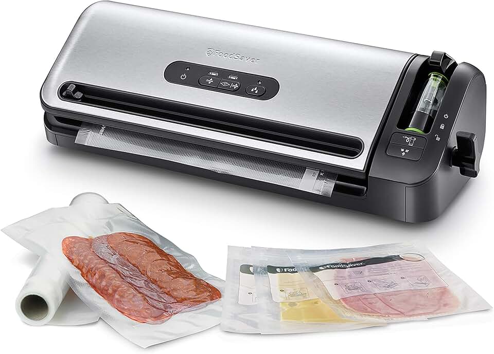 FoodSaver - machine sous vide série FFS - compacte, rangement rouleau intégré, marinage, sacs inclus - FFS017X